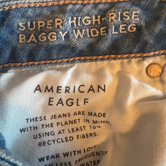 American Eagle Outfitters Blue Jeans - Picture 4 of 6